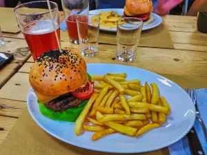 Monangi Brew Pub