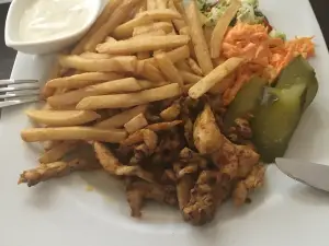 Polonia S.C. Restauracja. Bosak K.M