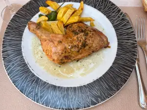 Restaurante Resinera | Hostal Elvira