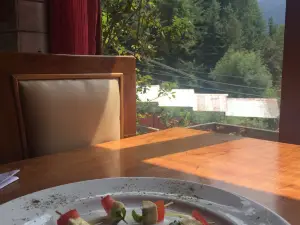 Rose Garden Restaurant