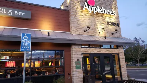 Applebee's Grill + Bar in 인디오