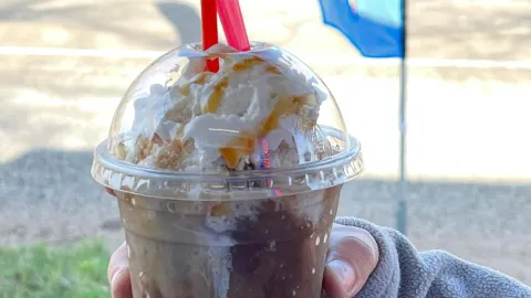 CAMEEZ ICE CREAM Y CREPES in Dillon