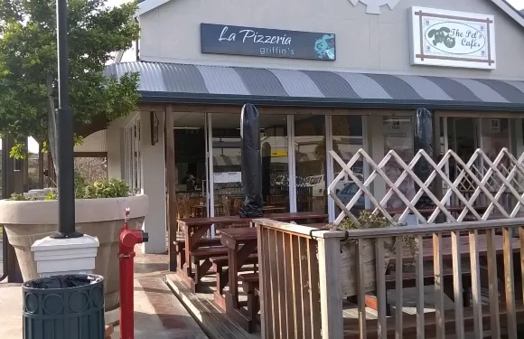 Fat Henry's Pizzeria