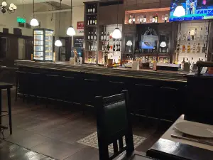 Belgian Beer Cafe – Lounge Bar