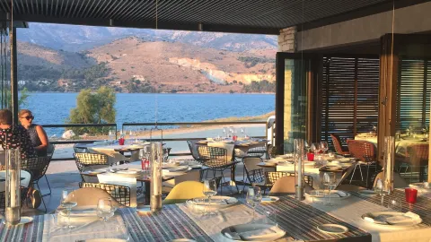 Katavothres Club Restaurant in Kefallinia