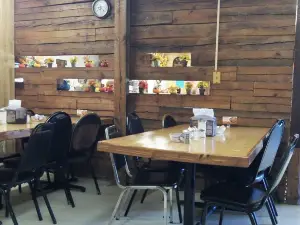 Saso's Log Cabin Restaurant