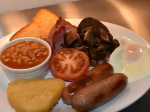 The Greens Bar & Restaurant