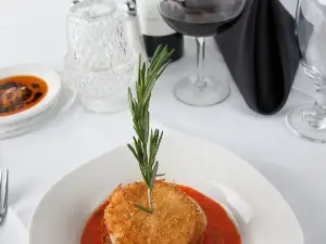 Luna's Restaurant