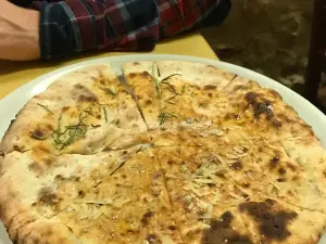 Vicolo DiVino 10
