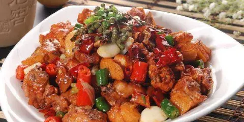 伊光食府