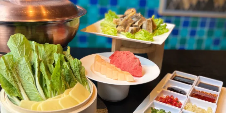 巴塘假日酒店-全日餐廳