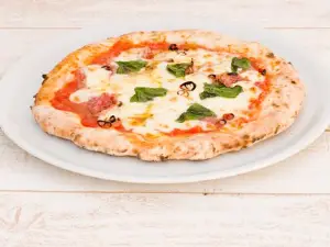 Napoli Pizza & Cafe Shonan Fukuneko