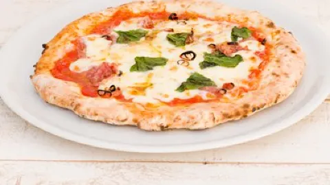 Napoli Pizza & Cafe Shonan Fukuneko in 藤澤市
