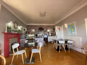 Hunters Coffee Shop