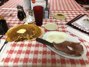THE Hillsville Diner
