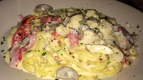 Pasta E Basta in Hampshire County