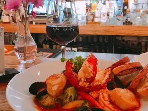 Crudo Taverna