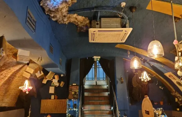Pub Pod Trzema Miotłami
