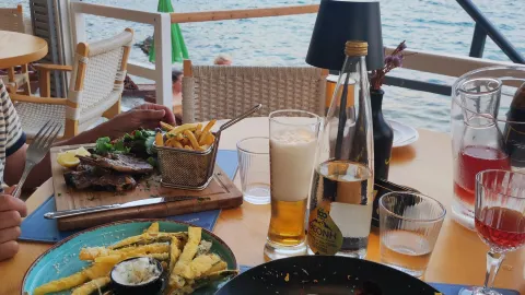 Faros Restaurant, Pythagorion in Samos