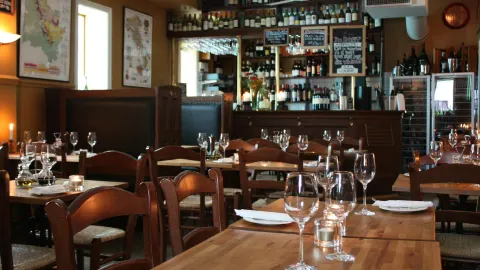 Dr. Kneipp's Wine Bar in Oslo