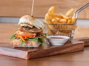Zest Cafe