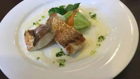 bistro La Brise in Fujisawa