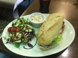 Churchill's Restaurant