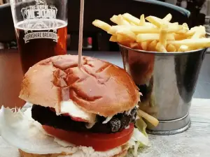The Mayfield Seamer