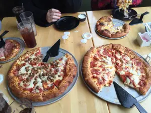 Grand Central Pizza