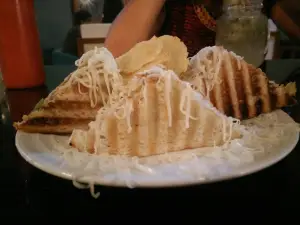 Mom's Cafe'