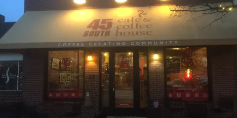45 South Cafe & Coffee House