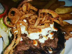 Bistro 44