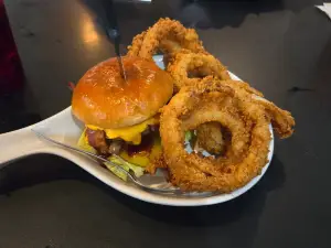Jaxx Burgers
