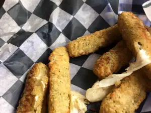 Bluewater Bistro & Pizzeria