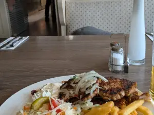 Pitta Gyros Grill