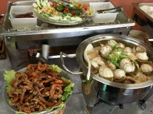 Glamour Crabs buffet Resto N Caterer Restaurant