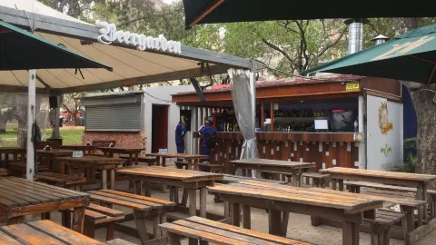 Beergarden in 마푸토