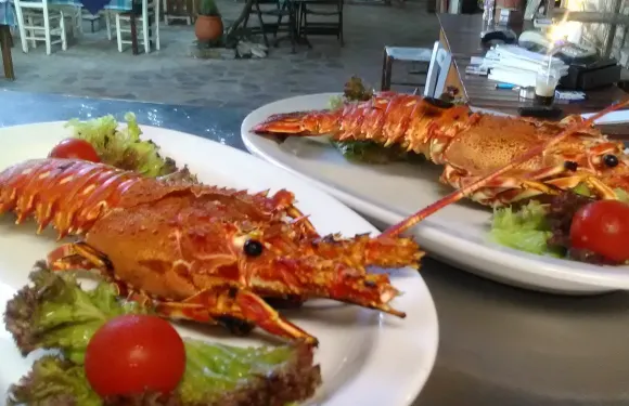 Sogambros Fish Tavern