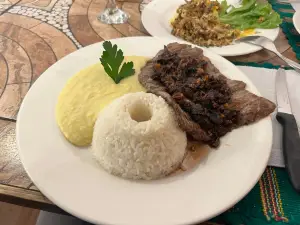 Tuna Cafe