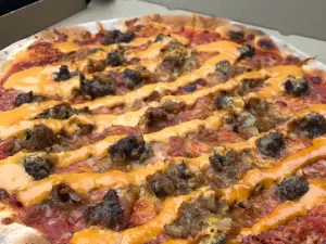 Amici Pizza & Burgers