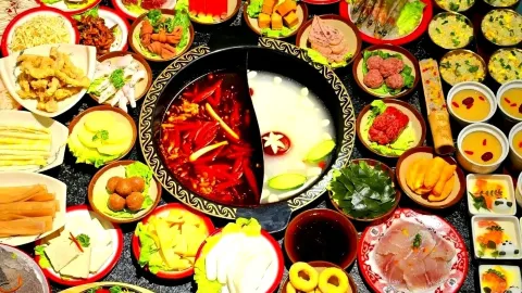 老成都火锅(大都汇店) in เหว่ยเซียน