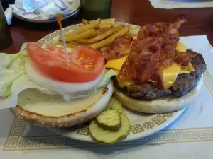 Chris' Restaurant