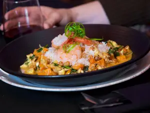 Buckhorn & Main Mountain Eatery