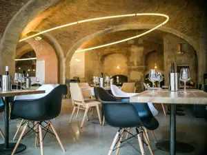 Fúzió Wine Bar