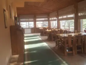 Princess Hotel Bakuriani Restaurant