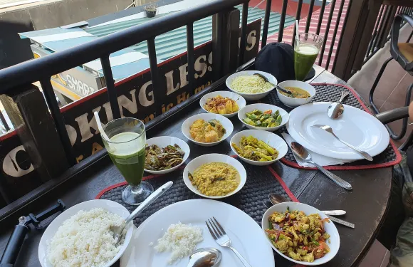 Jade Green Tea Centre & Restaurant