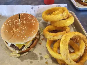 Ponte's Diner