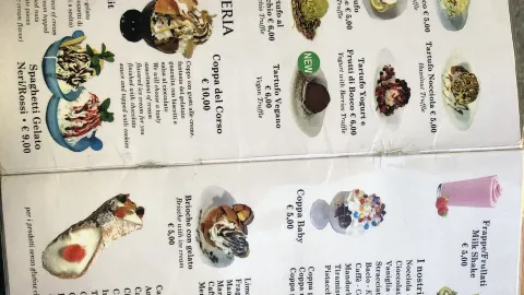 Caffe del Corso in 特羅佩阿