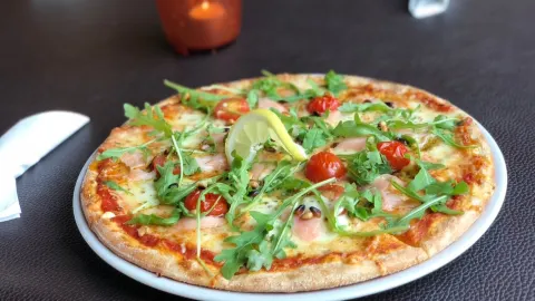 Geo's Pizza Ristorante in ธิสเต็ด