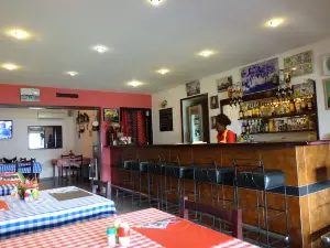 Le Lili Marleen Restaurant